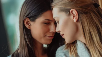 El-trauma-relacional-y-las-dificultades-vinculares-en-personas-LGTBIQ+-wide_webp