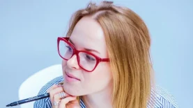 consejos-psicologicos-para-realizar-giro-laboral-velando-por-bienestar-wide_webp