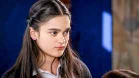 LA CAÍDA DE LA REINA [Part 2]