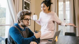 como-lealtades-familiares-pueden-alimentar-problemas-de-pareja-wide_webp